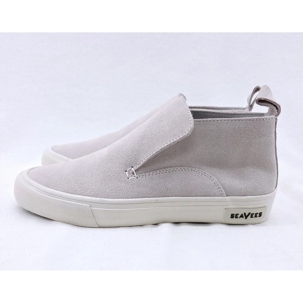 NWOT Seavees Womens Huntington Middie Sneakers - Size‎ 7.5